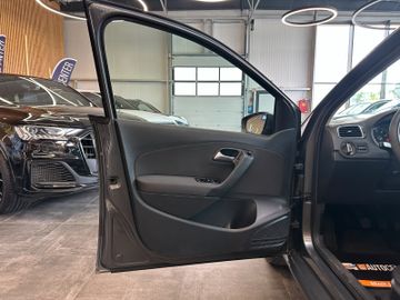 MYAUTOCENTER – Gebraucht- und Jahreswagen mit Werkstattservice in Pfaffenhofen Volkswagen Polo *Comfortline*Klima*Pdc*Szhz*