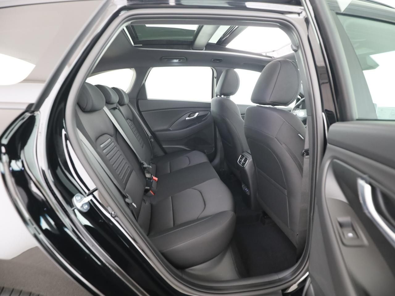 Hyundai i30 – Bild 15