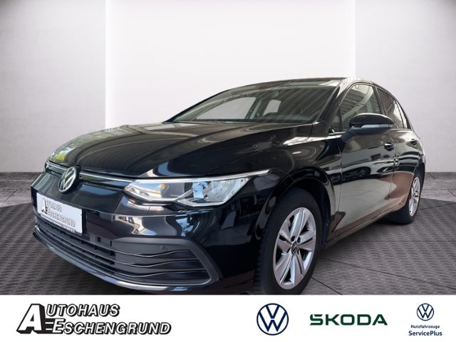 Volkswagen Golf VIII 2.0 TDI DSG LIFE NAVI ACC GJR LED