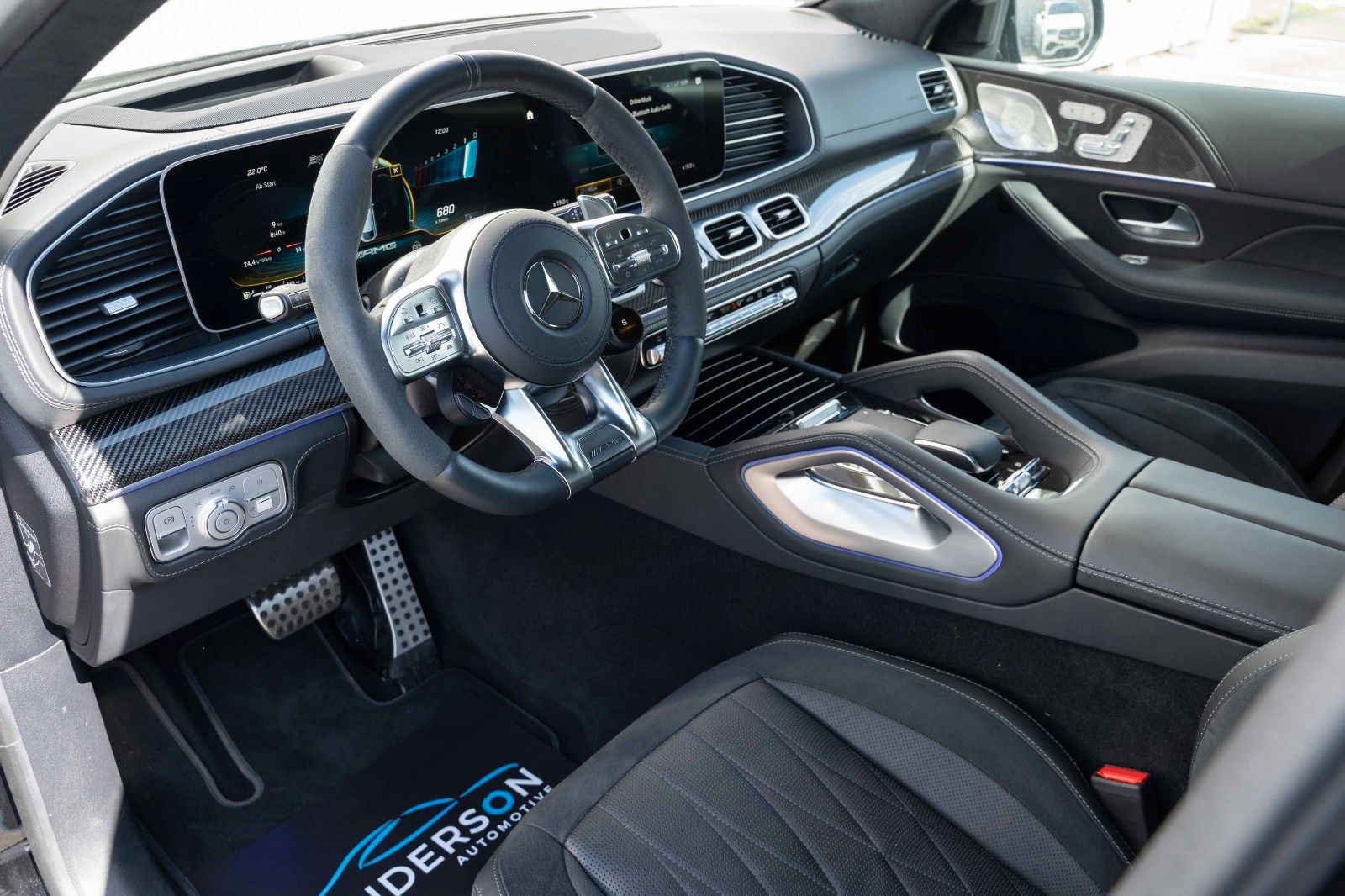 Fahrzeugabbildung Mercedes-Benz GLE 63 AMG VOLL 360° MBUX GARANT BURM PANO HUD +