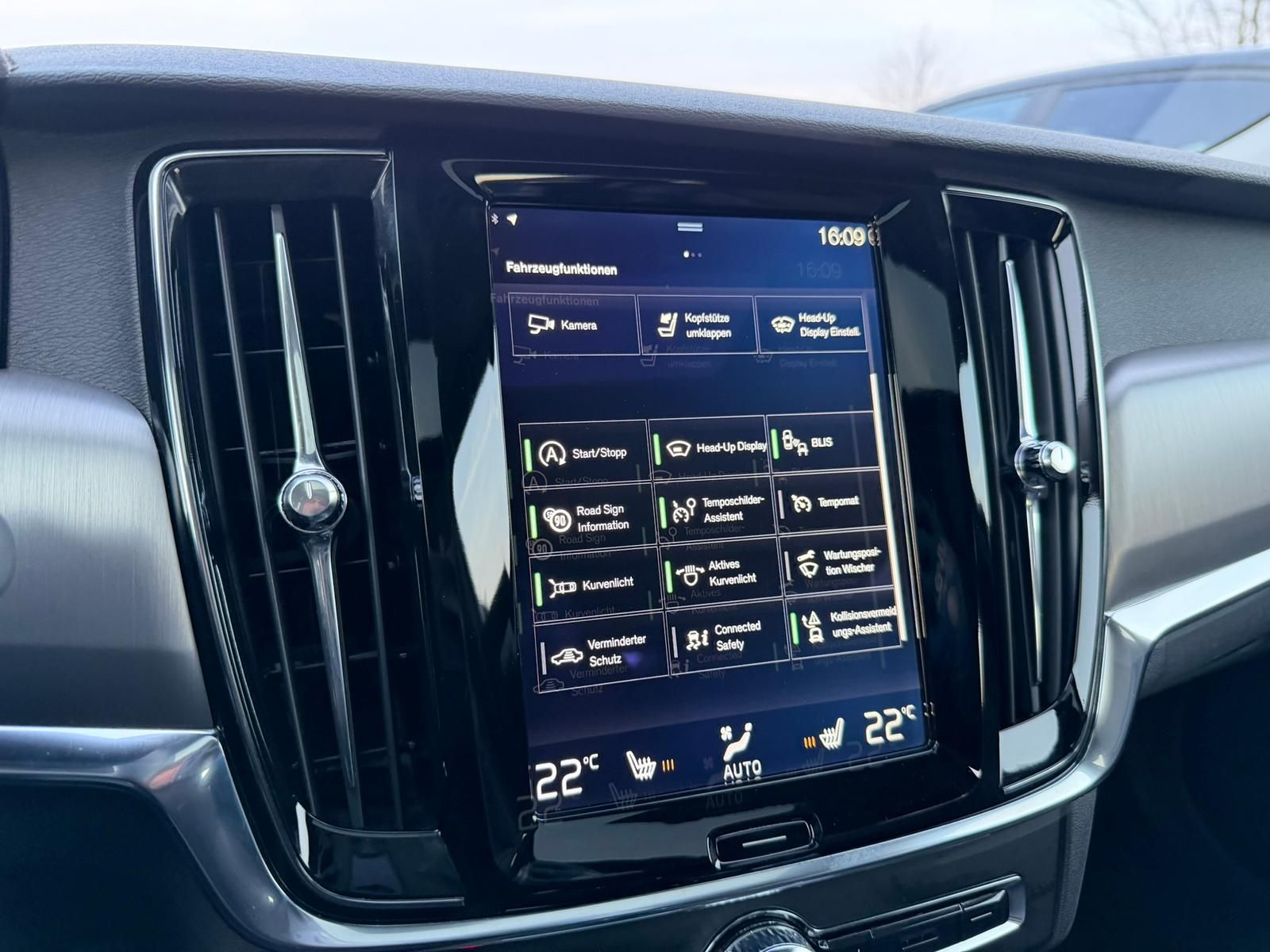 Volvo S90 2.0 D4 Momentum HeadUP 360° Schiebedach foto 31