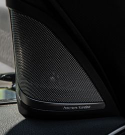 Fahrzeugabbildung BMW 520d xDrive Touring M-Sport°360°|HARMAN|HOLZ