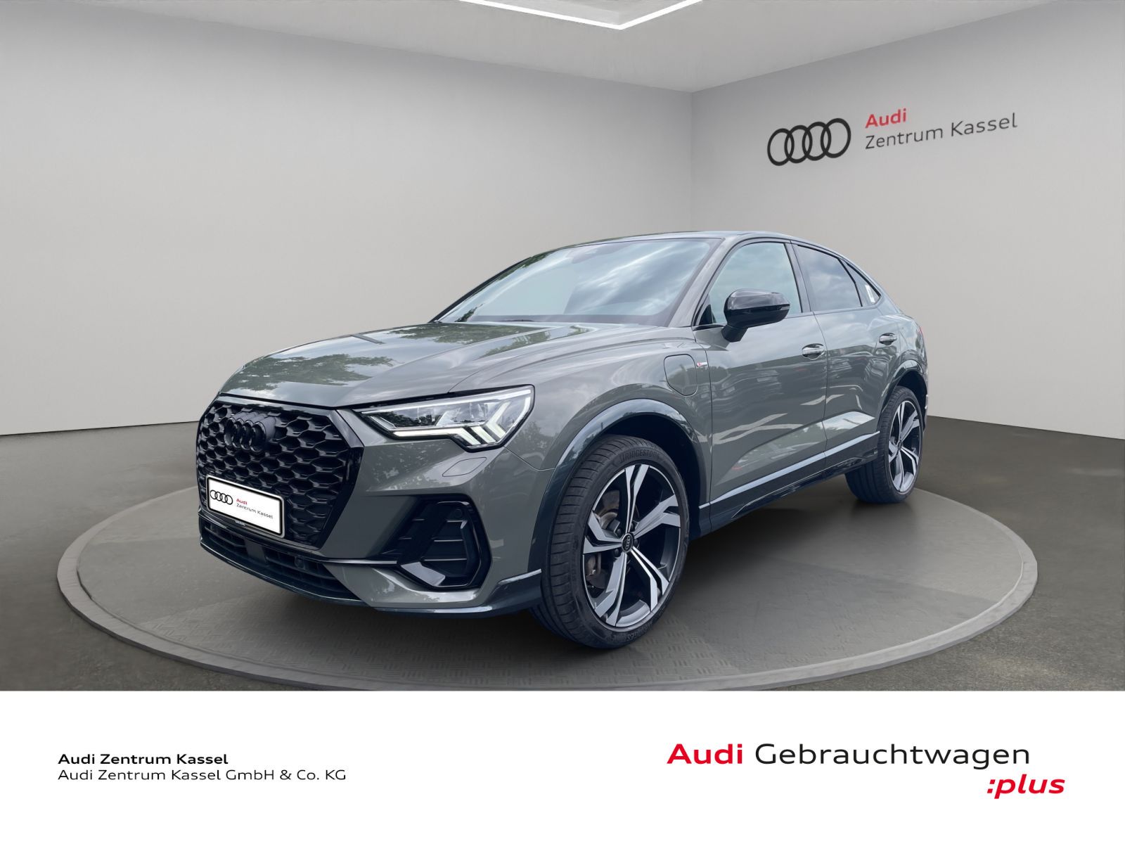 Audi Q3 SB 45 TFSI e S line Matrix AHK Kamera Navi foto 1