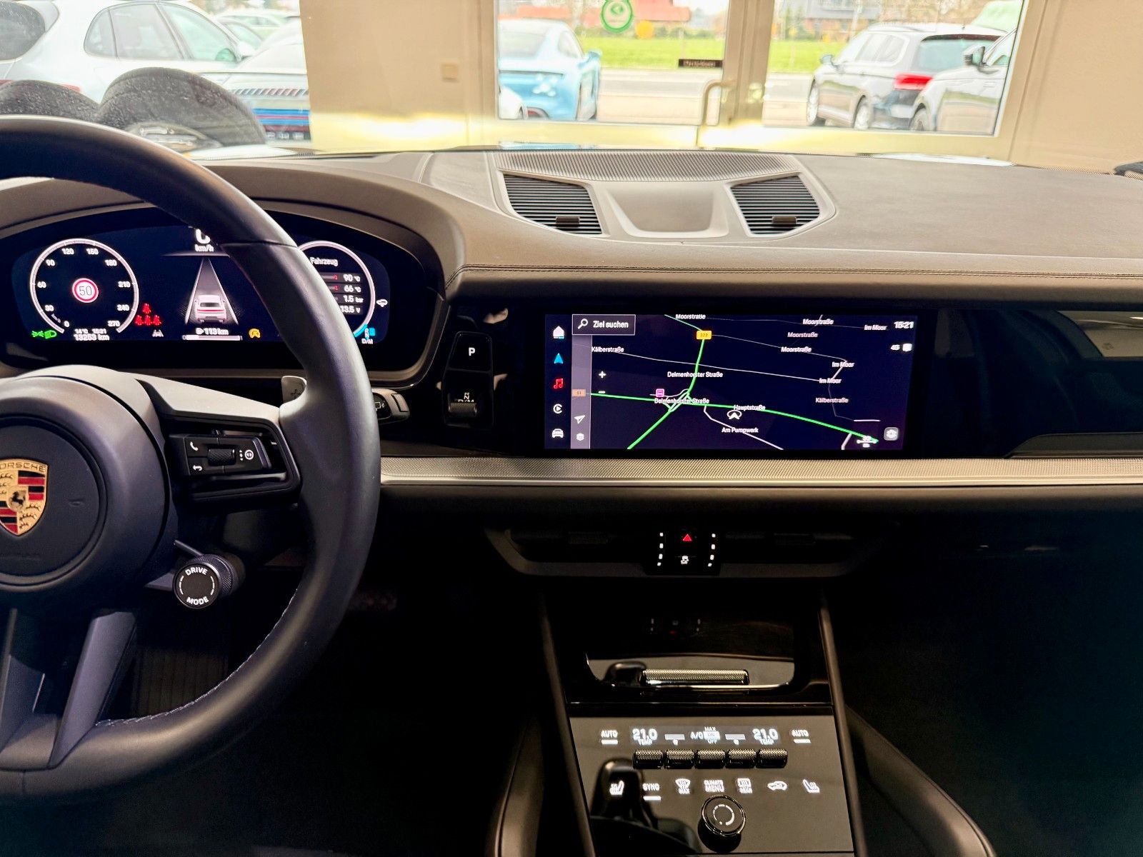 Porsche Cayenne SportDesign/Luftfederung/ACC/HUD/22Zoll foto 15