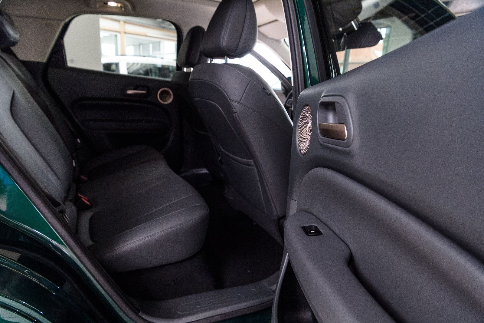 Fahrzeugabbildung GWM GWM ORA 5 SUV Hybrid Luxury 1.5 Turbo