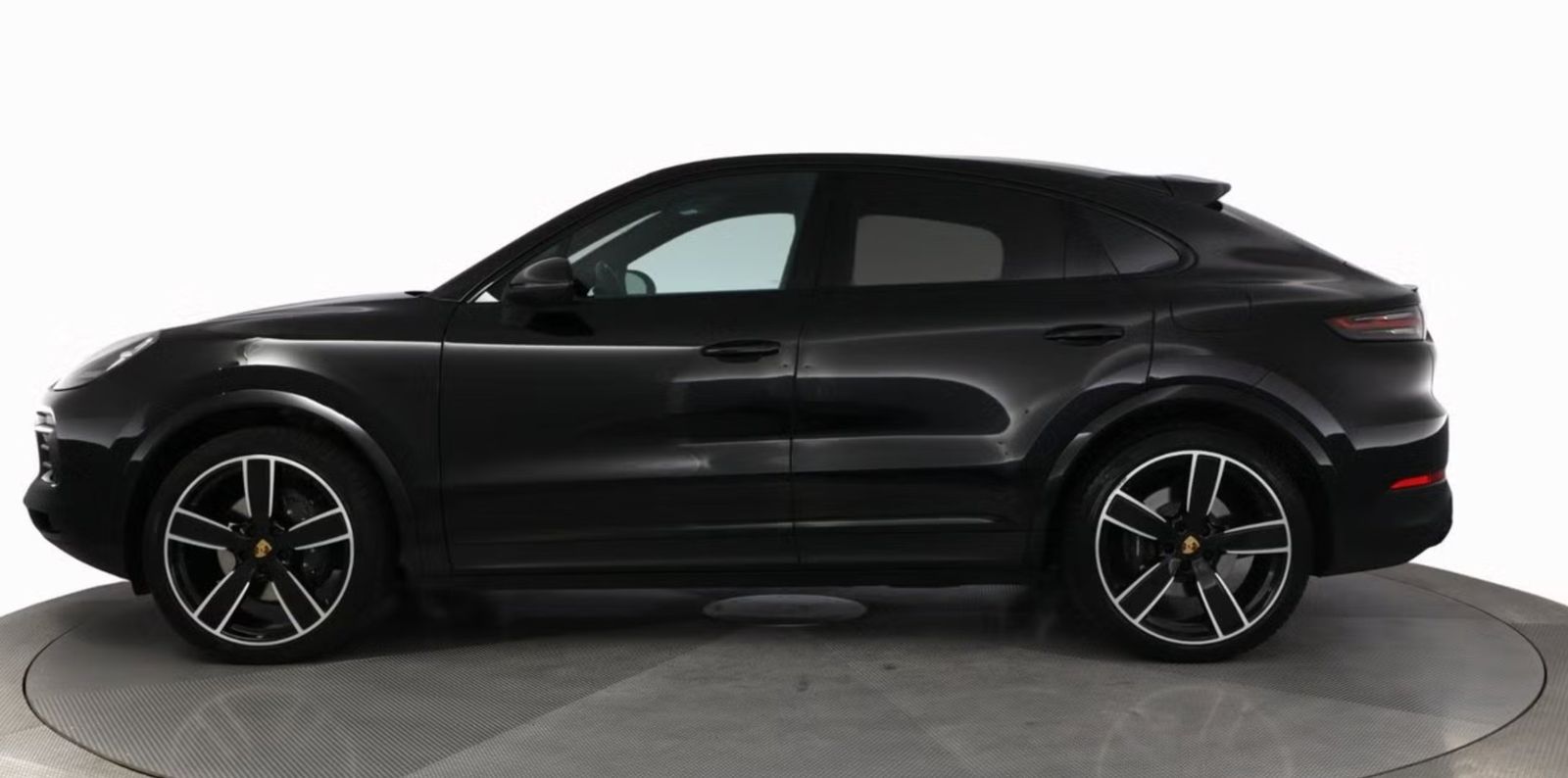 Porsche Cayenne Coupe E-Hybrid Platinum Edition imagem 2
