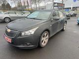 Chevrolet Cruze 1.8 LS Benziner - Chevrolet Cruze Gebrauchtwagen