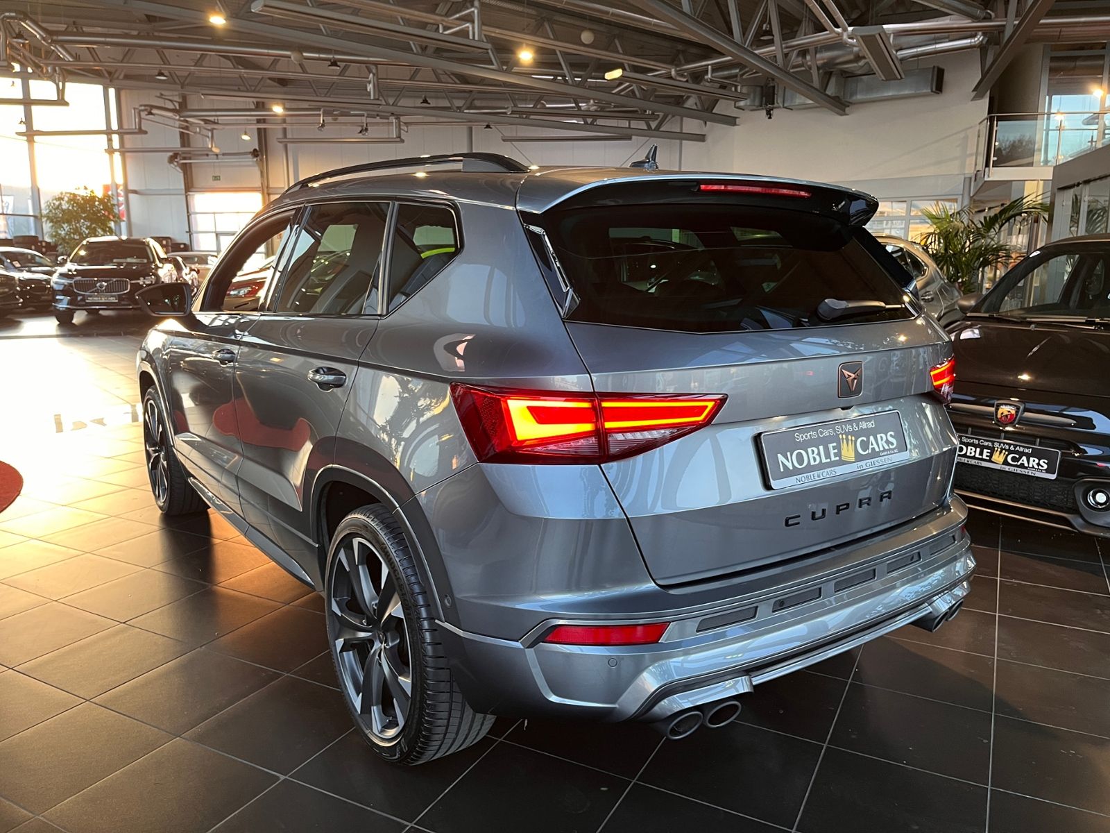 Fahrzeugabbildung CUPRA Ateca 2.0 TSI DSG Allrad BEATS NAVI