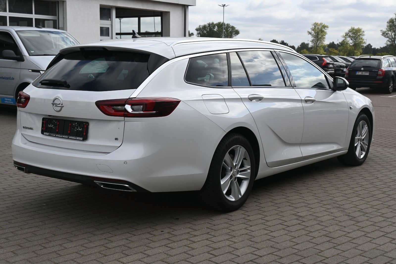 Fahrzeugabbildung Opel Insignia B Sports Tourer Innovation 4x4