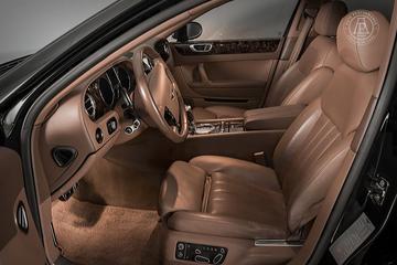 صورة 7 لـ 2005 Bentley CONTINENTAL FLYING SPUR