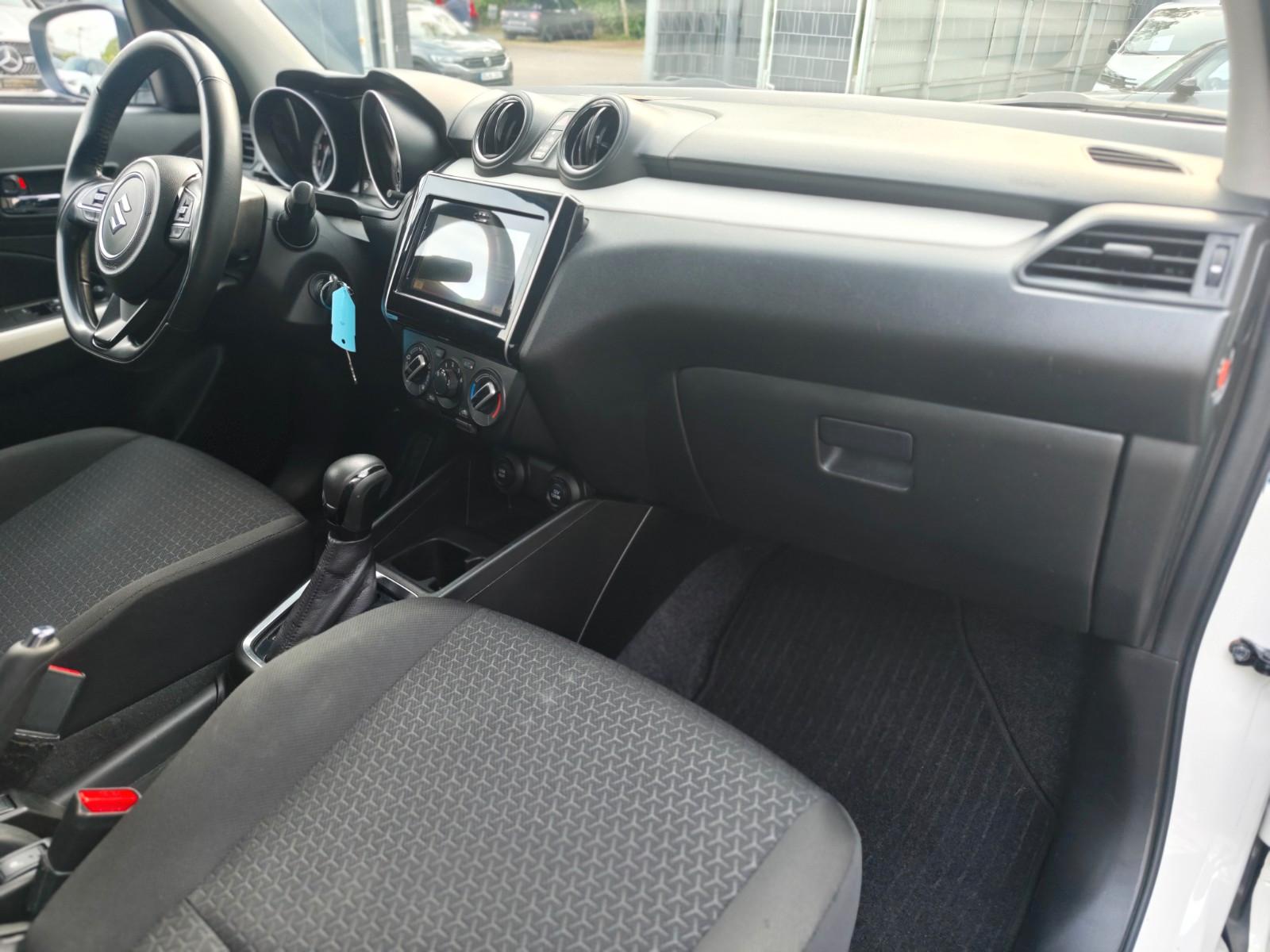 Suzuki SWIFT COMFORT*AUTOMATIK*KAM*KLIMA*ALU*NAVI*