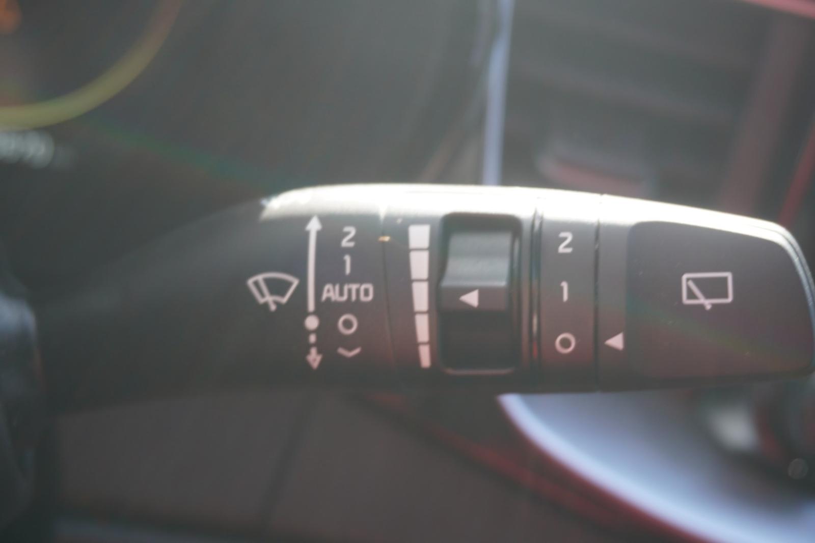 Kia ProCeed 1.6 T-GDI GT Bastuck LED Panorama Kamera