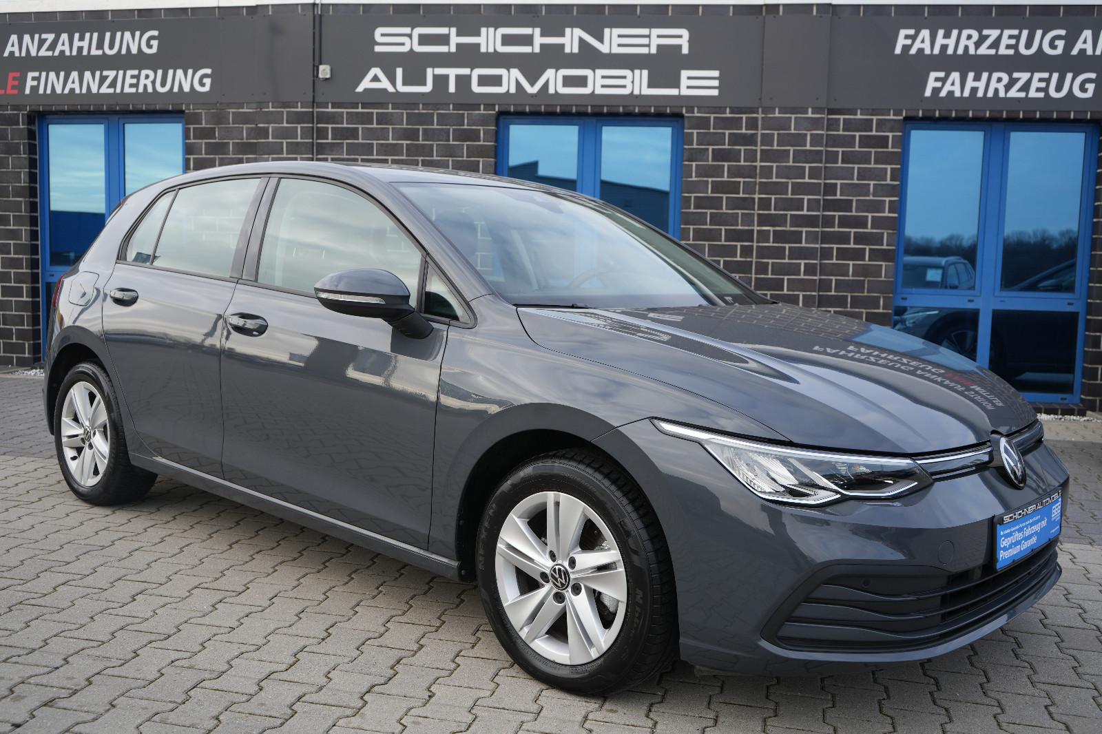 Volkswagen Golf VIII Lim. eTSI DSG NAVI ACC LHZ SITZH.