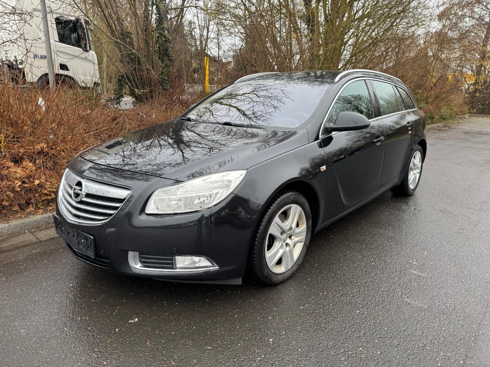 Opel Insignia A Sports Tourer Edition 1.HAND TÜV