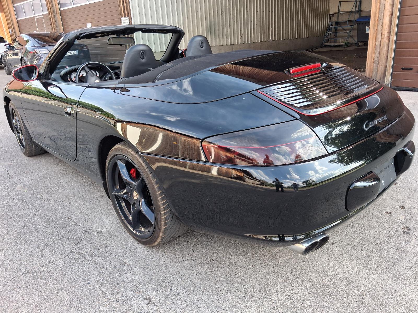 Porsche 911 Carrera Cabriolet 3.6 | 320 ch | BVM | Cuir | Capote électrique | Xénon | Sièges chauffants
