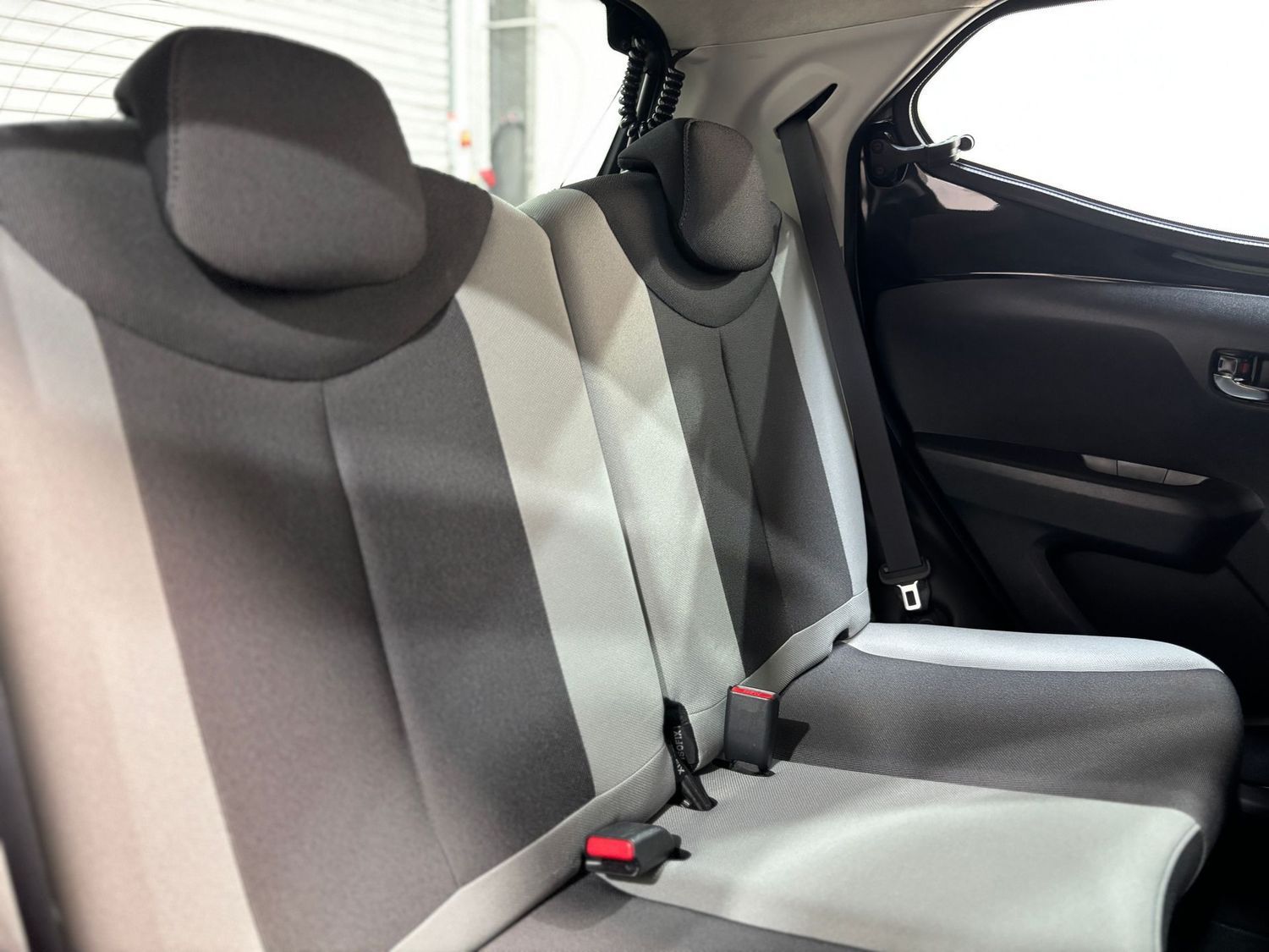 Fahrzeugabbildung Toyota Aygo x-wave#Kamera#Faltdach