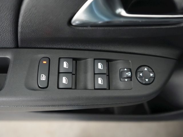 Corsa F FACELIFT GS+LED LICHT+RÜCKFAHRKAMERA+SIT