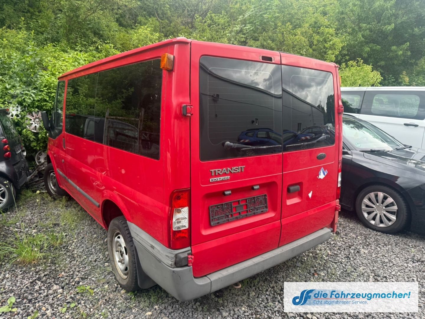 Fahrzeugabbildung Ford Transit Kombi 9.Si.*TOTALSCHADEN ohne Motor u.Ge