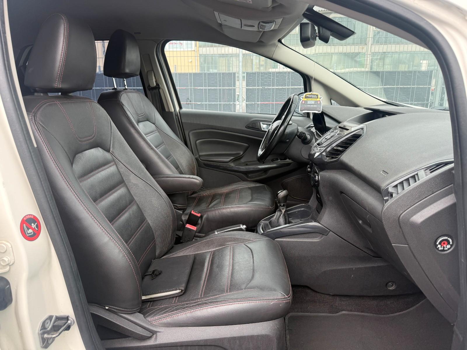 Ford EcoSport 2015 — photo 11
