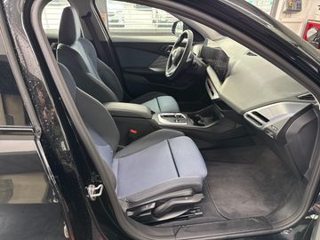 BMW 120 DAB LED Komfortzg. Parkassistent Klimaaut.