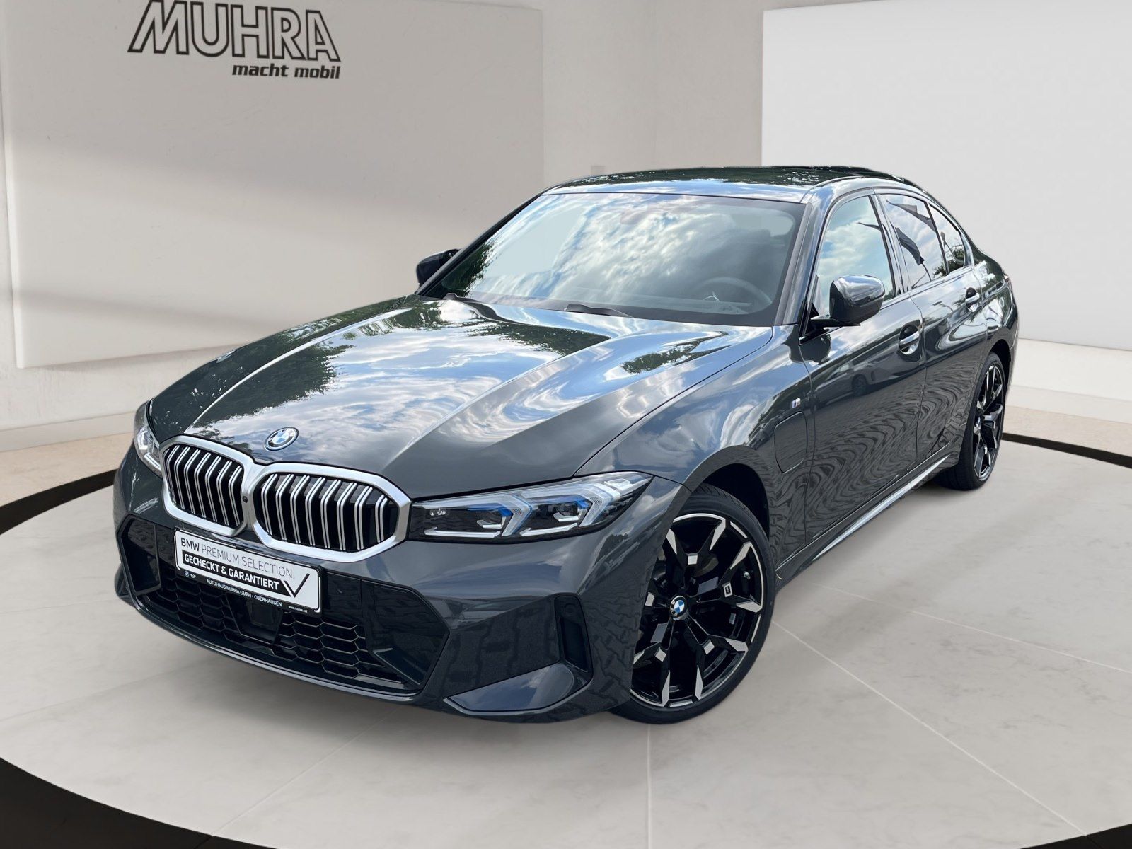 BMW 330e xDrive Limousine M Sport 19 LED Ambiente foto 2