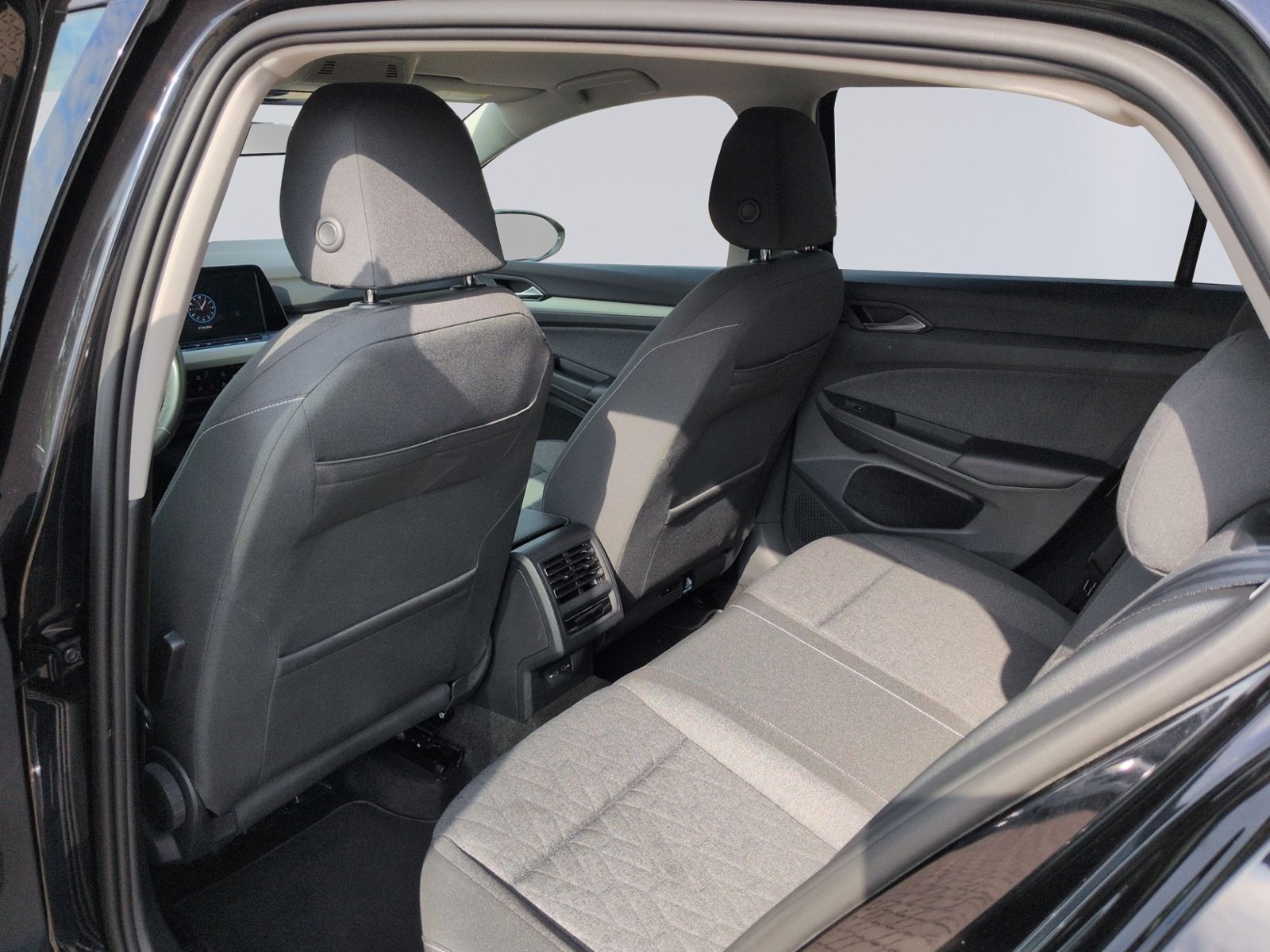 Golf VIII 2.0 TDI DSG Move LED+SHZ+NAVI