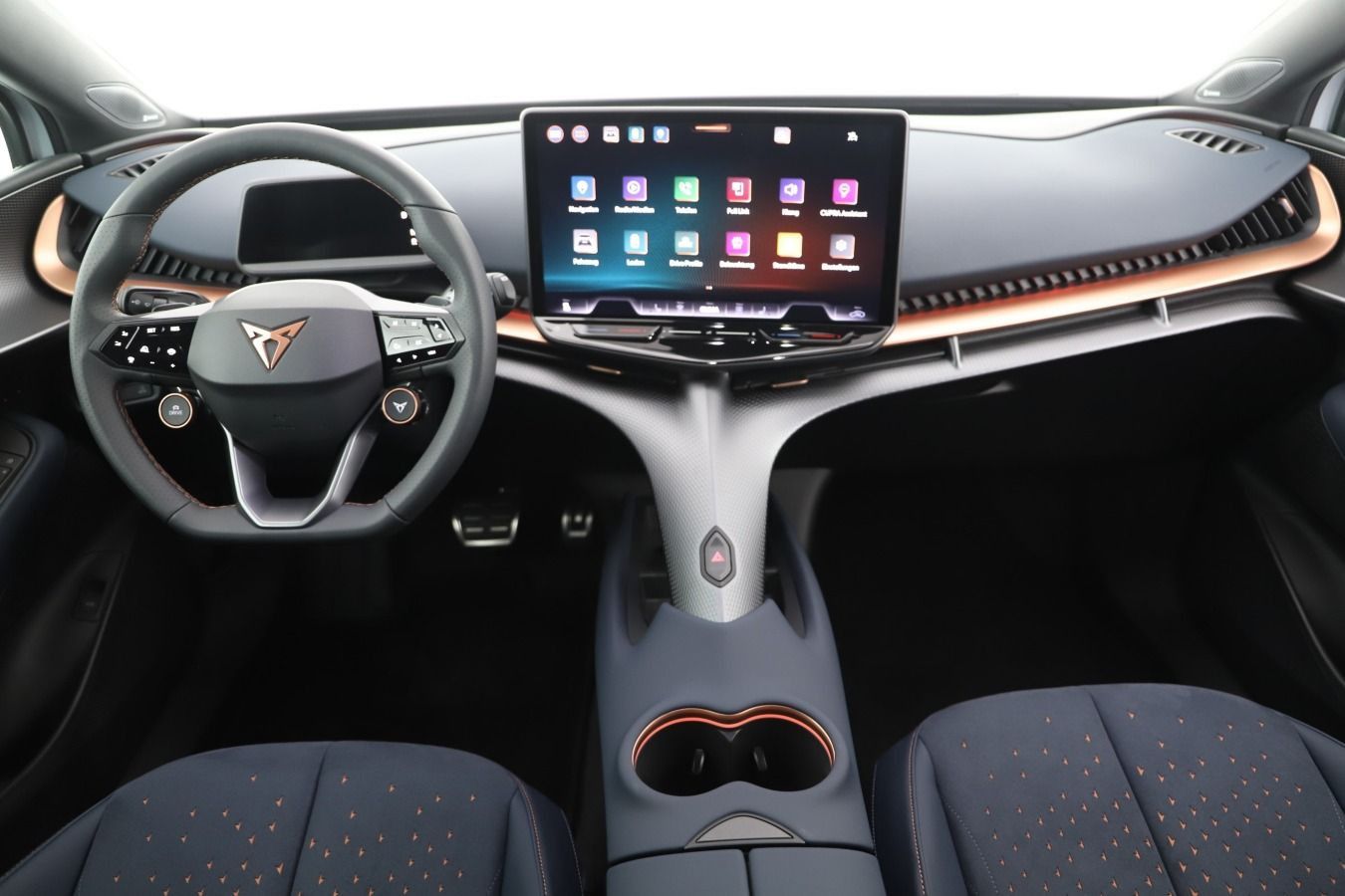 Cupra Tavascan - Bild 8