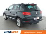 Volkswagen Tiguan 2.0 TSI Cup Sport & Style 4Motion*NAVI* - mit Benzin-Antrieb: Grün, Sitzheizung