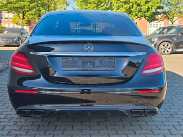 Mercedes E 250 - 5