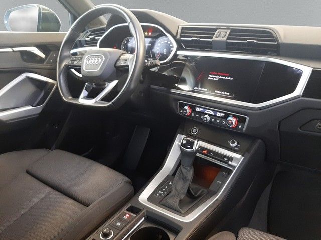 Fahrzeugabbildung Audi Q3 S line 35TDI quattro AHK Matrix eleHeck 19"