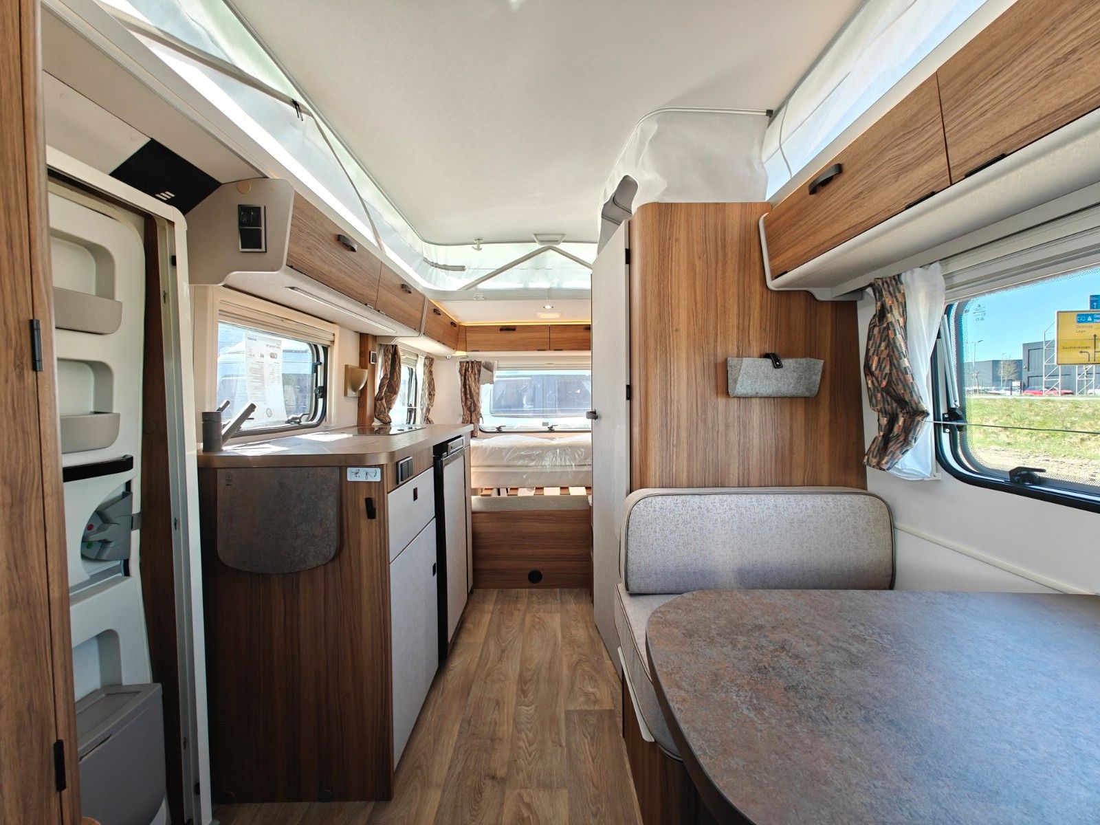 Fahrzeugabbildung HYMER / ERIBA / HYMERCAR Touring 550 Legend - Modell 2025! -