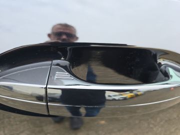 Bild 17 Ford Tourneo Courier Titanium Navi ACC Klimaautom DAB