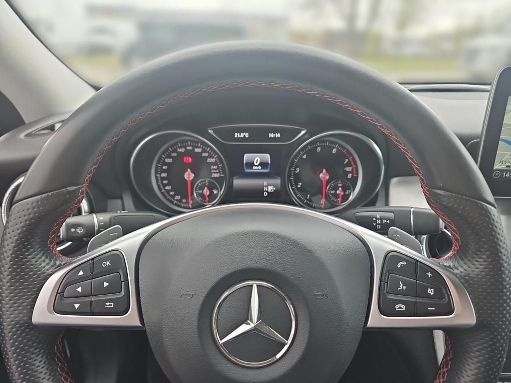 Fahrzeugabbildung Mercedes-Benz CLA 200 Coupé AMG Navi Totwi. LED SHZ Ambie. RDK