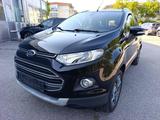 Ford Ecosport Titanium 8-fach bereift - gebrauchte Ford EcoSport aus dem Jahr 2015