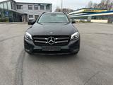 Mercedes-Benz GLC 250 d 4Matic  204PS AHK  Automatik Xenon - Mercedes-Benz GLC 250 in Lübeck