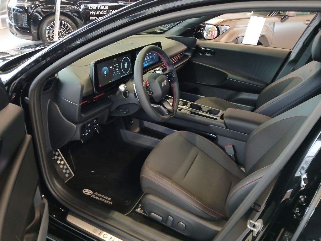Hyundai IONIQ 6 – Bild 12