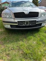 Skoda Oktavia Vollfahrbereit Tüv neu 12.2027 - Skoda Octavia: 20v