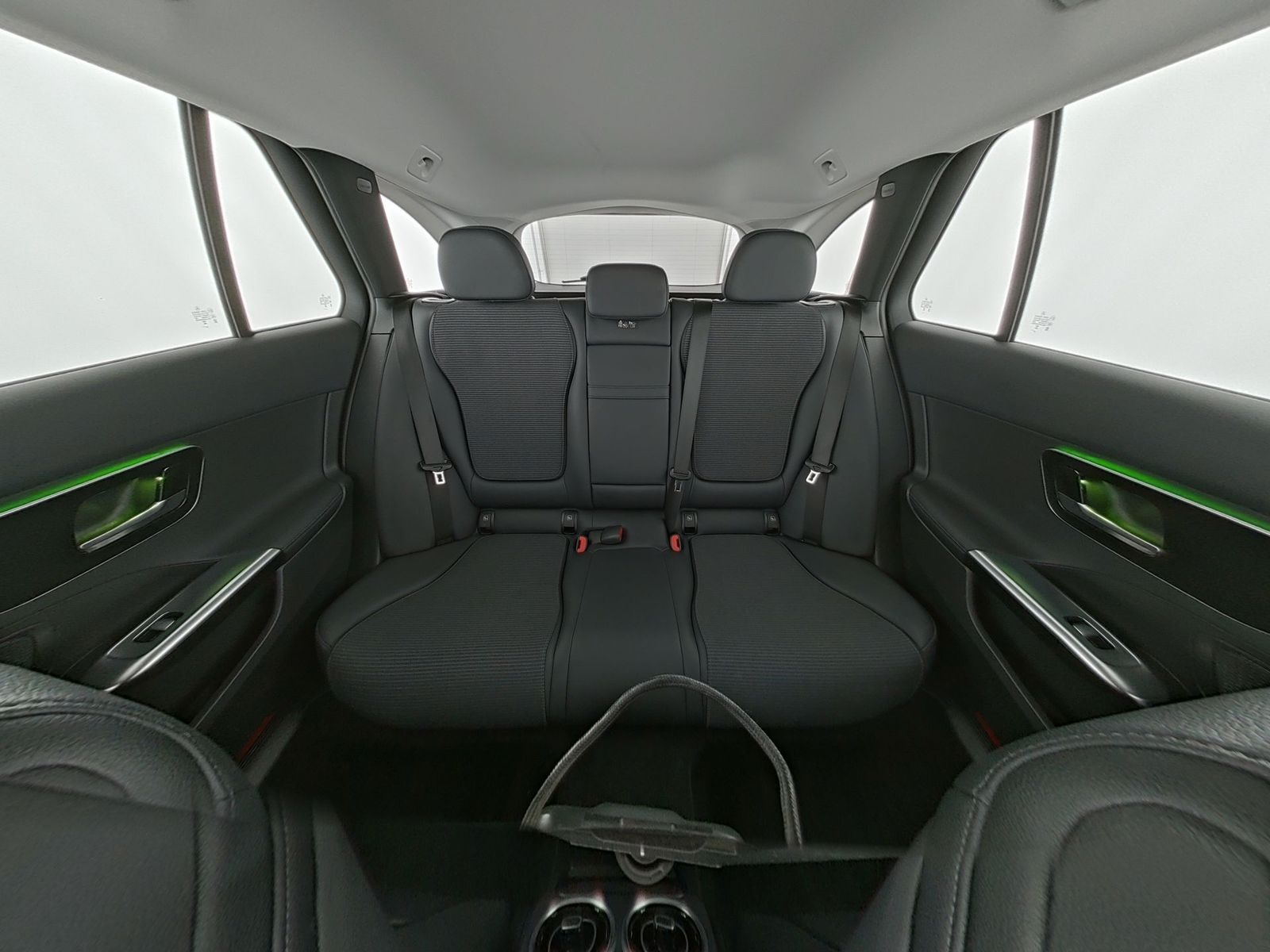 Mercedes-Benz C 200 - Bild 18