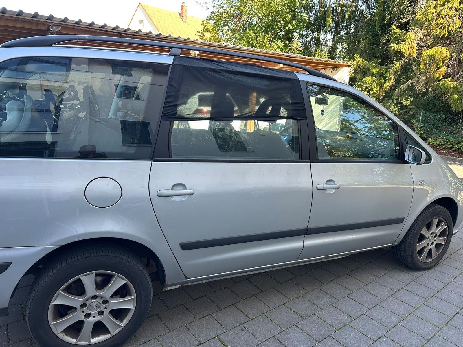 Seat Alhambra 2005 — interior