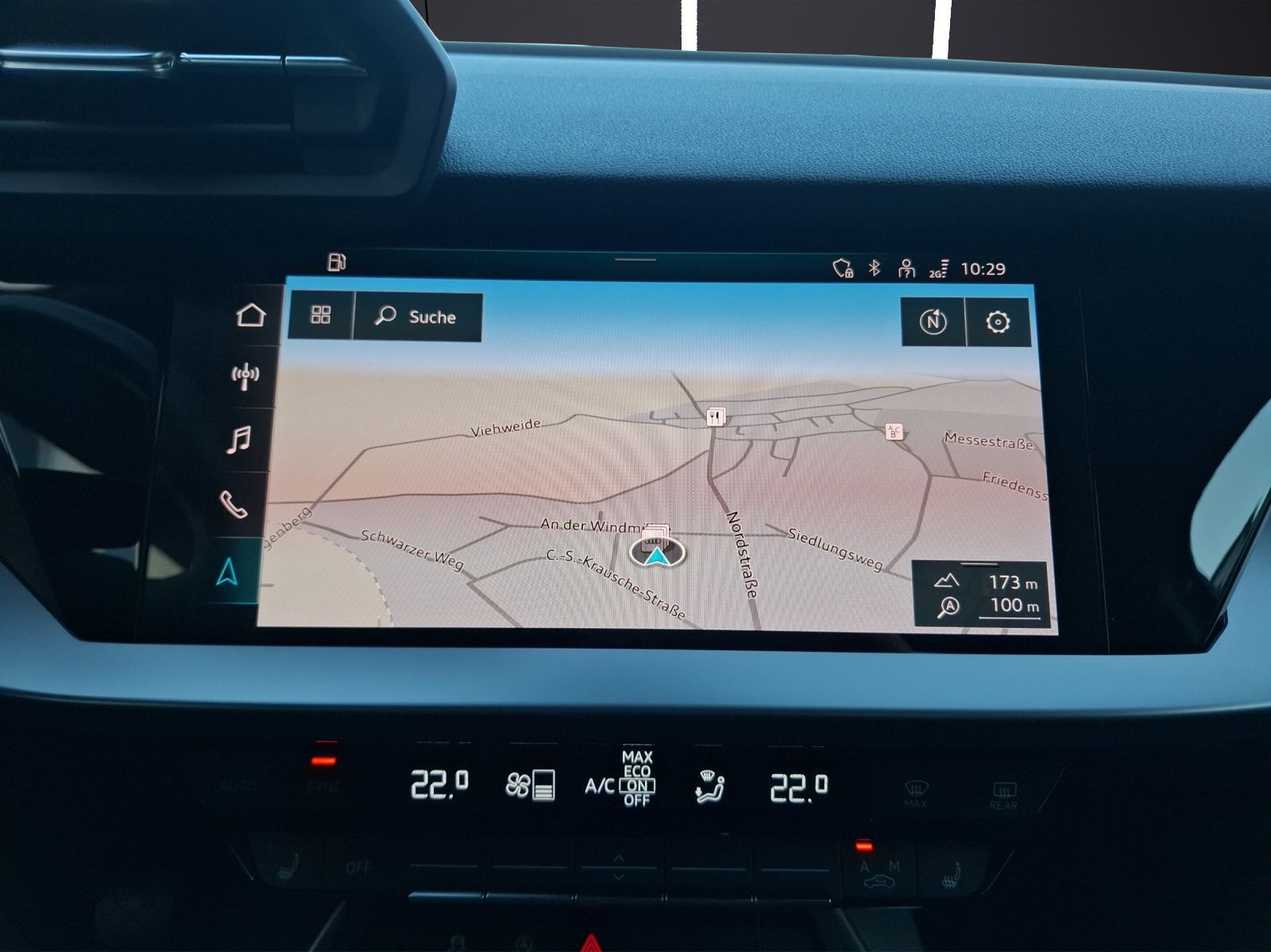 Fahrzeugabbildung Audi A3 Sportback 30 TFSI advanced Navi AVC ACC PDC S