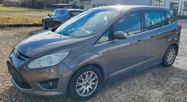 Ford Grand C-MAX Titanium / 12/2025 / Xenon / AHK /