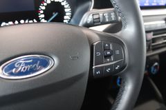 Fahrzeugabbildung Ford Focus Coool & Connect AUTOMATIK NAVI WInterPaket