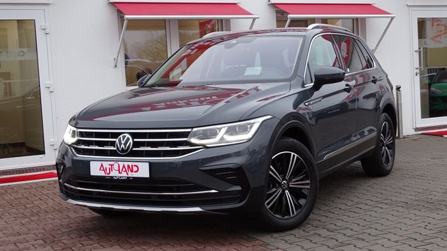 Volkswagen Tiguan 2.0 TSI Elegance 4Motion LED Leder Kamera