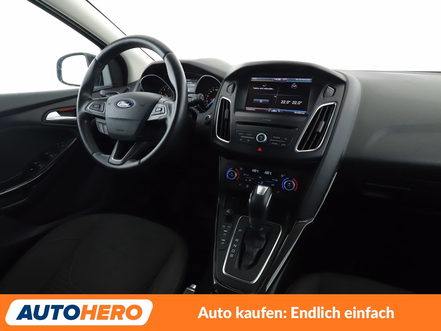 Ford Focus 1.5 EcoBoost Titanium Aut.*TEMPO*PDC*SHZ*