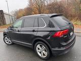 Volkswagen Tiguan 2.0 TDI SCR 140kW DSG 4MOTION Highlin... - Volkswagen Tiguan: TDI 140