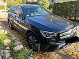 Mercedes-Benz GLC 200 4MATIC / AHK / LED / Autom. / Uvm. - Mercedes-Benz GLC 200 von privat