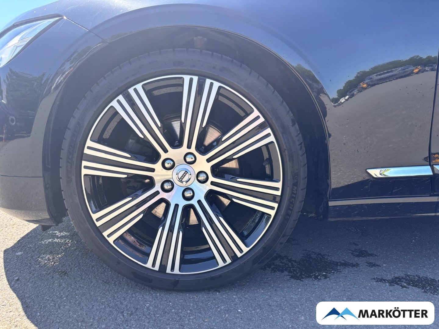 Volvo V90 B4 Ultimate Bright ACC/AHK/BLIS/360°/PANO foto 4
