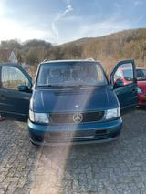 Mercedes-Benz V 230 AMBIENTE Ambiente - Mercedes-Benz V 230 mit Benzin-Antrieb