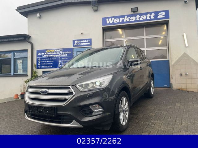 Ford Kuga Titanium 65Tkm.*SHZ*1.Hand*8Fachbereifung