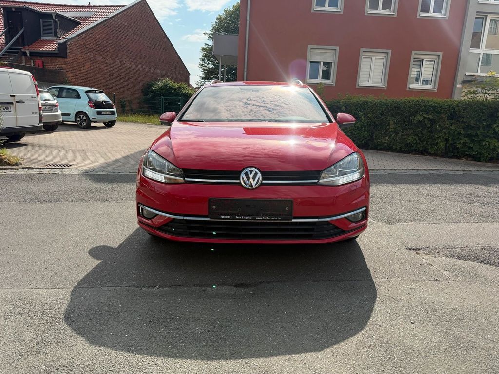 Image of Volkswagen Golf